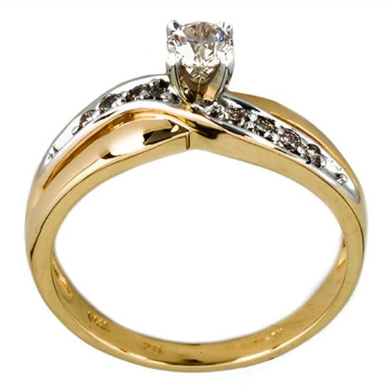 Anillo de Oro con Diamante Bercov