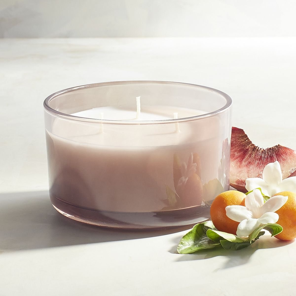 Vela en Contenedor Vintage Linens Pier 1 Imports