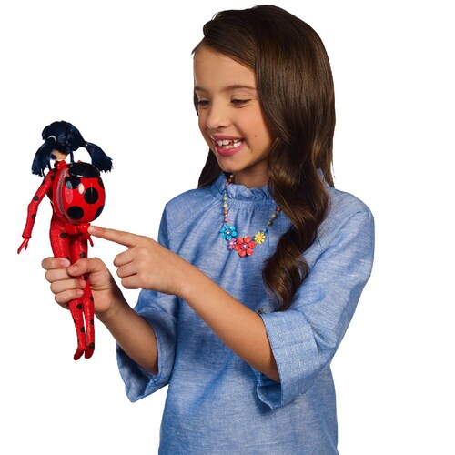 Lady Bug Miraculous Action Doll Bandai