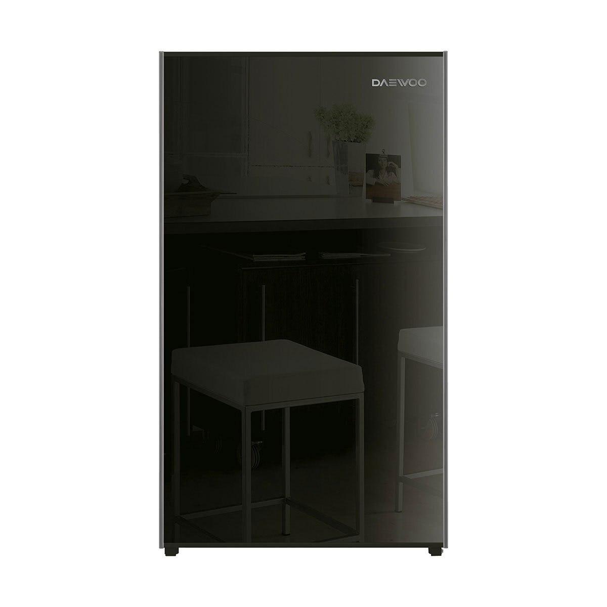 Frigobar 4 Pies Negro Winia
