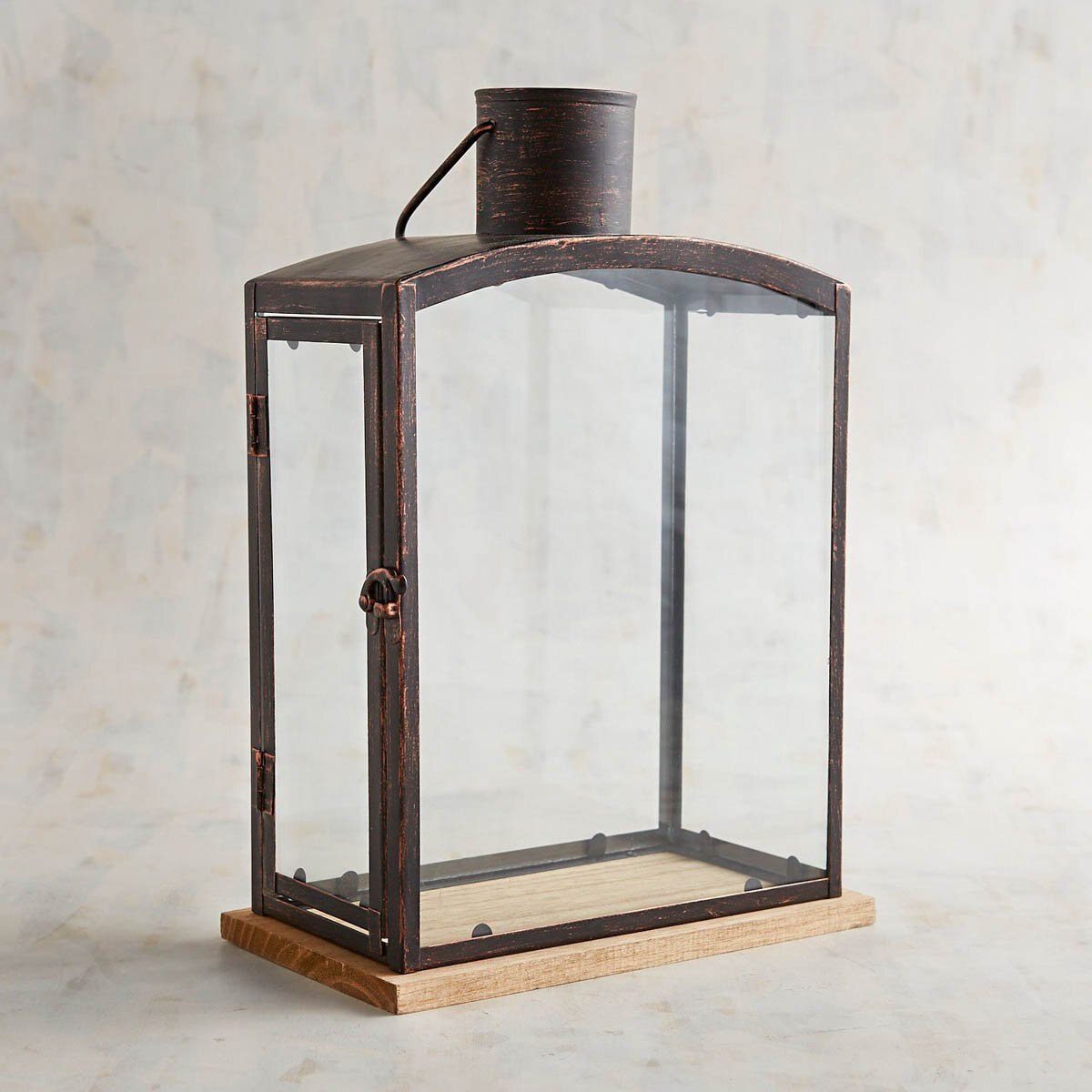 Linterna Black Metal Pier 1 Imports - Chica