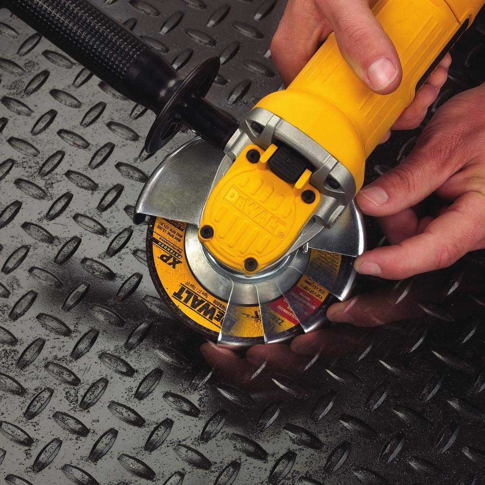 Esmeriladora Angular 4-1/2" Dwe4120X-B3 Dewalt