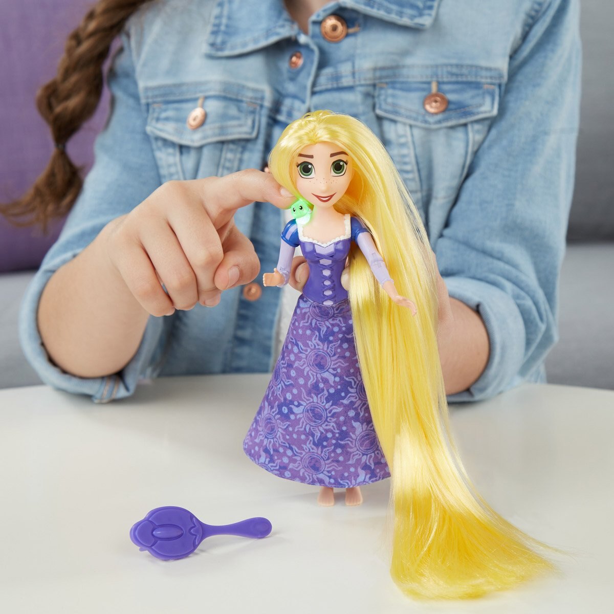 Rapunzel Luces Musicales Hasbro