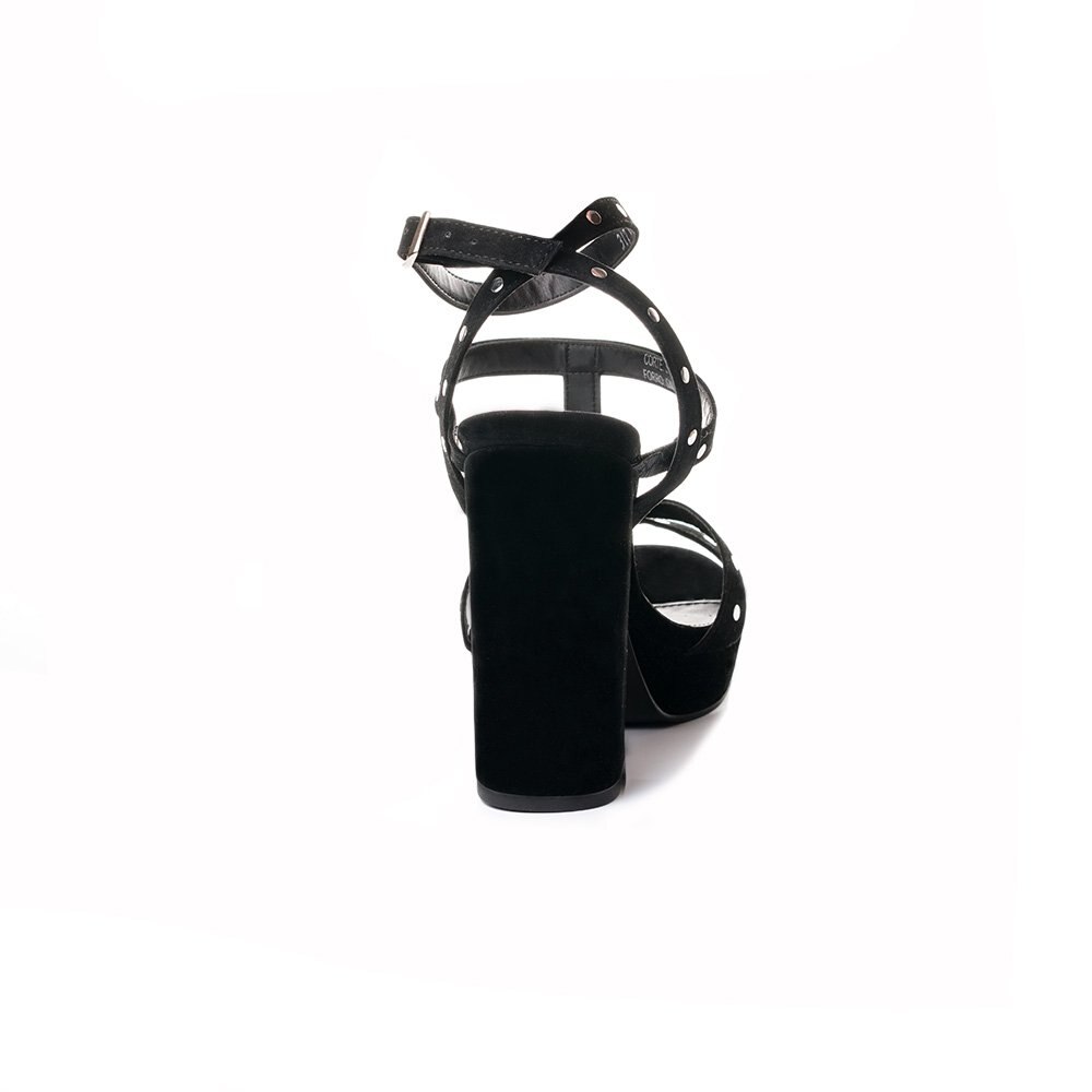 Sandalia Negro Ajuste T Y Plataforma Elle