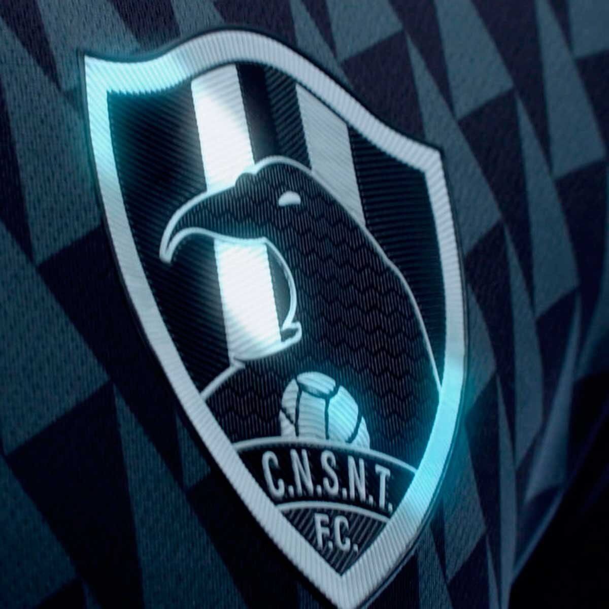 Jersey Club de Cuervos Charly - Niño