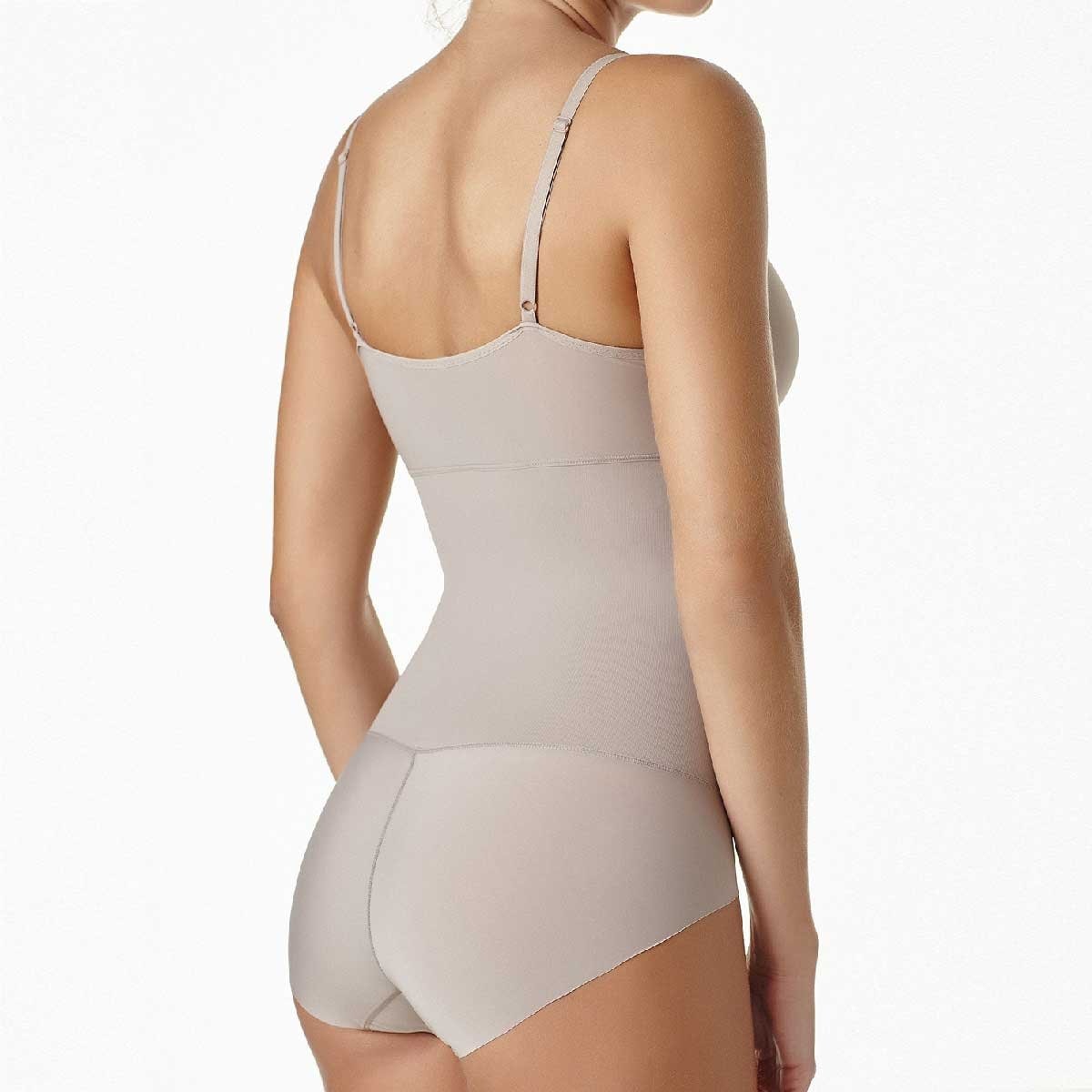 Body Invisible Estética Liz