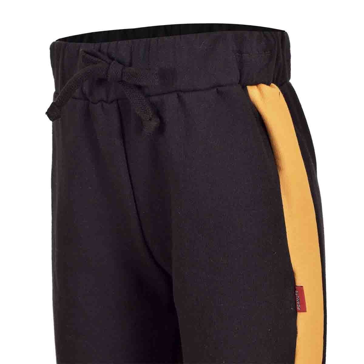 Conjunto 2 Piezas Playera Manga Corta con Pantalón Depostivo Snoopy