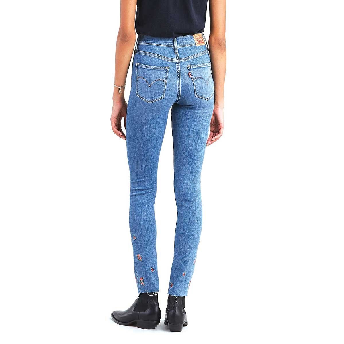 Jeans 311 Shaping Skinny Levis