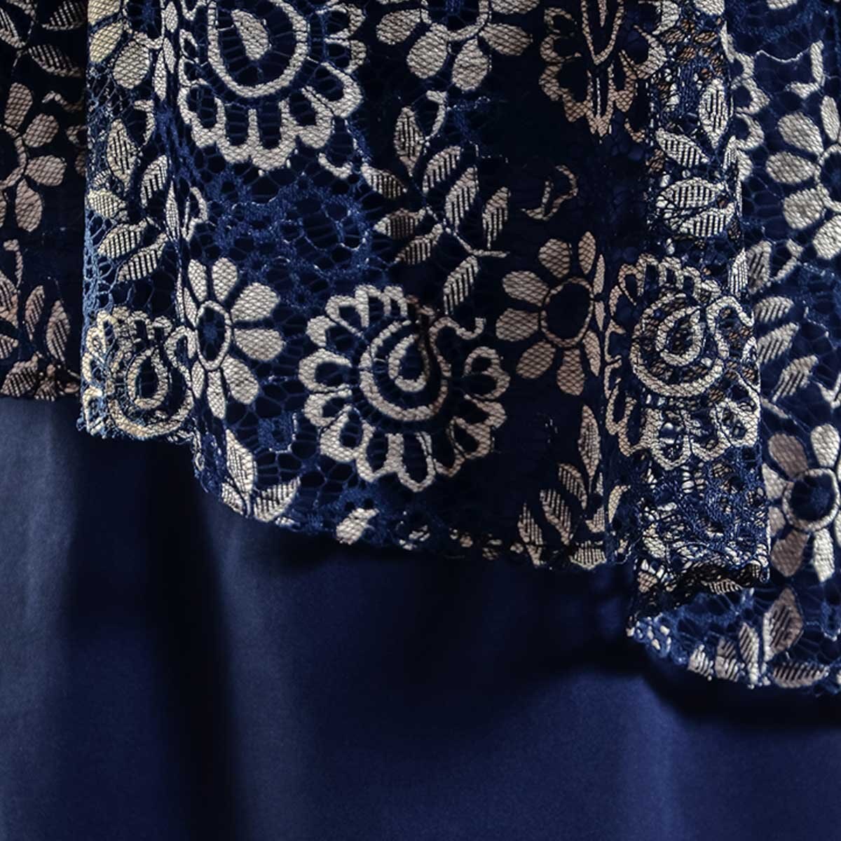 Vestido Corto con Capa Aramta para Dama