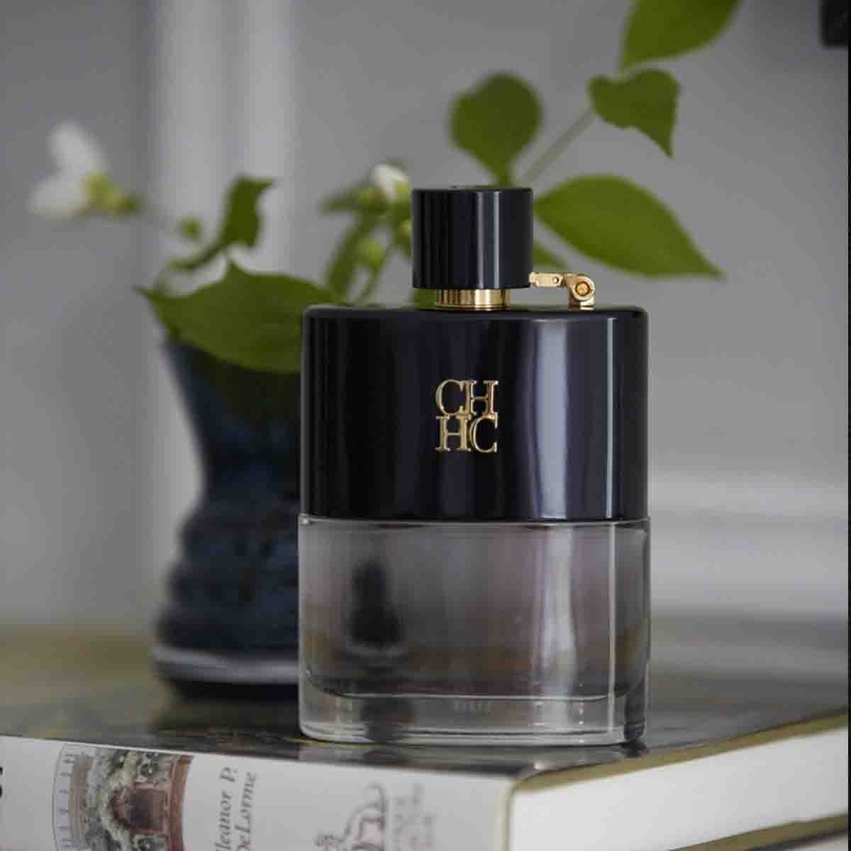 Fragancia para Caballero Carolina Herrera Cht Privé Edt 150Ml