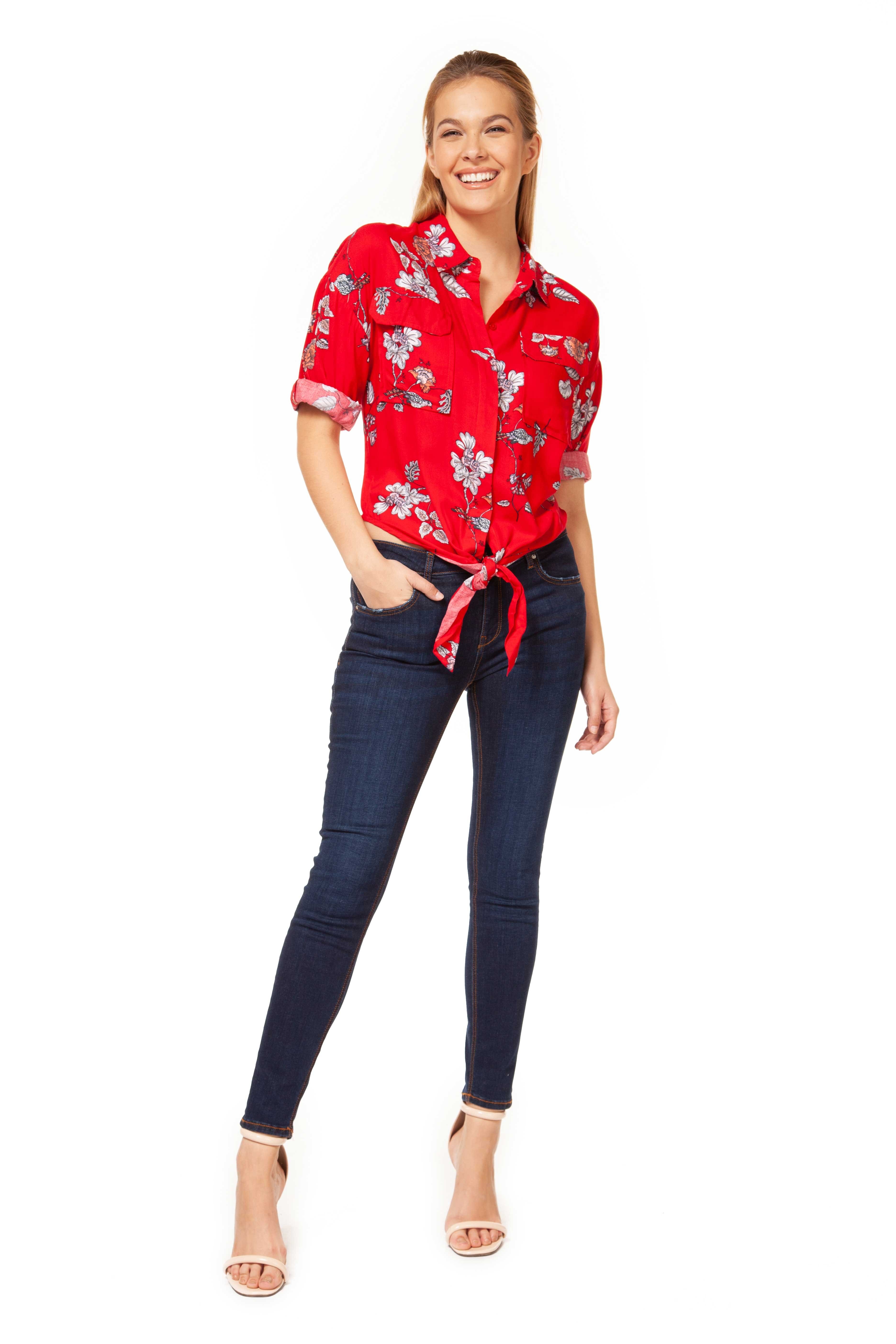Blusa Camisera Estampada Black Tape