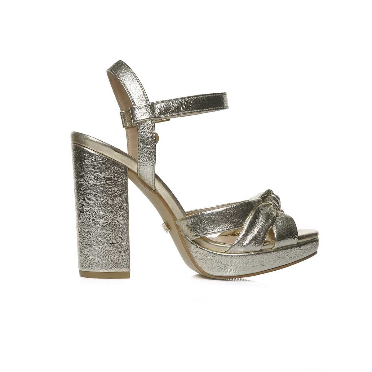 Sandalia Plata con Plataforma Kit Fiesta Xoxo