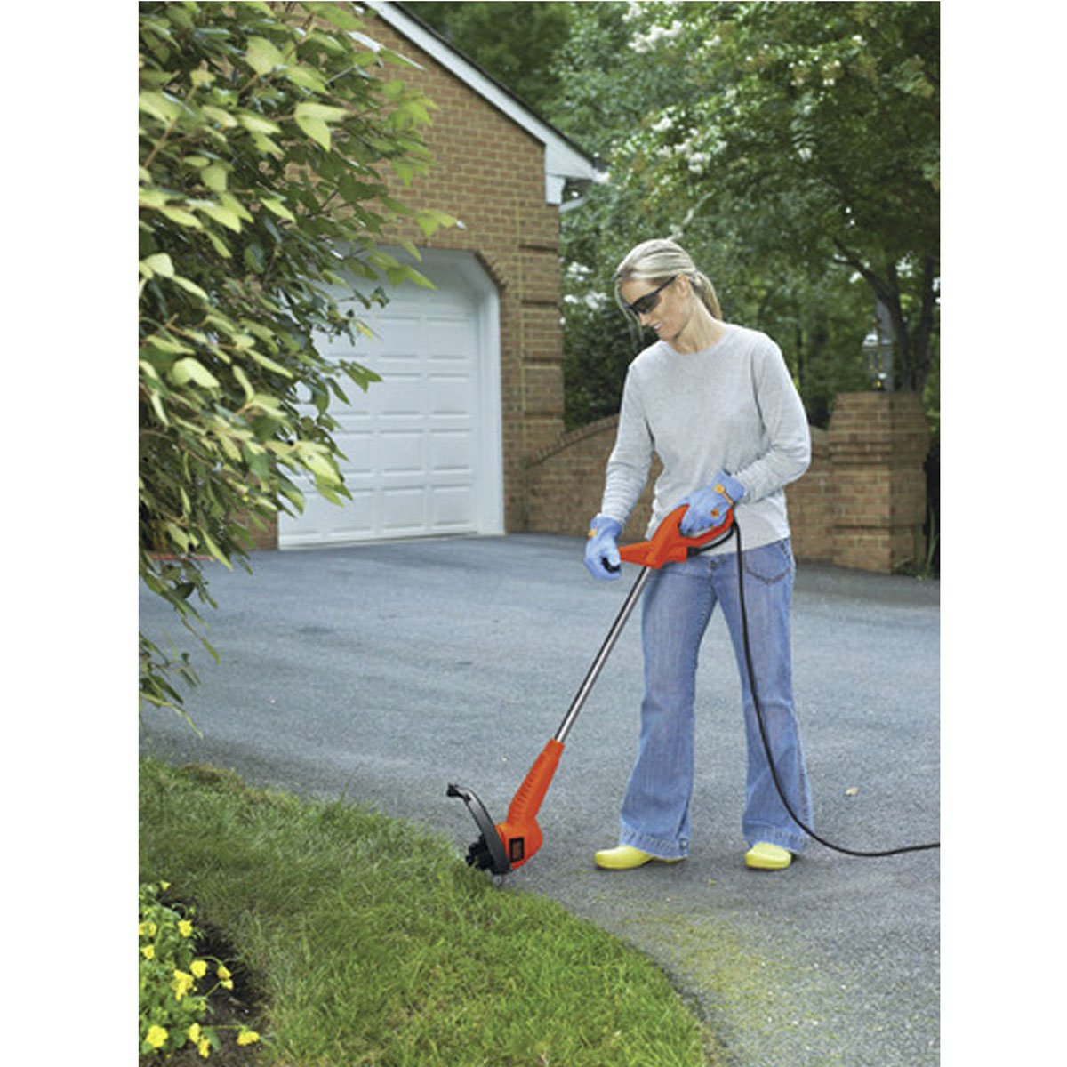 Desorilladora Eléctrica 12" 3.5 Amps 400 Watts Black And Decker