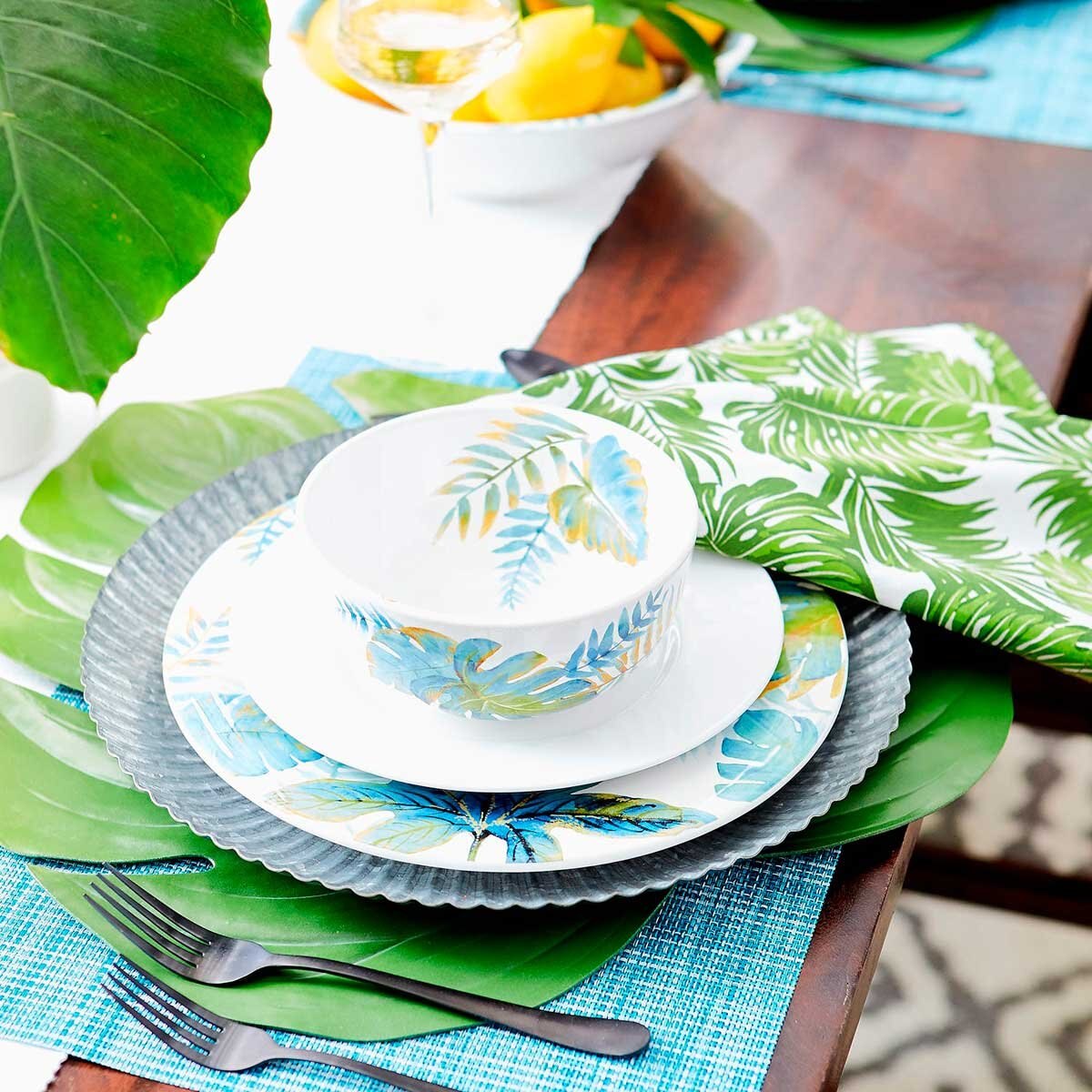 Plato para Ensalada Tropical Palm Pier 1 Imports
