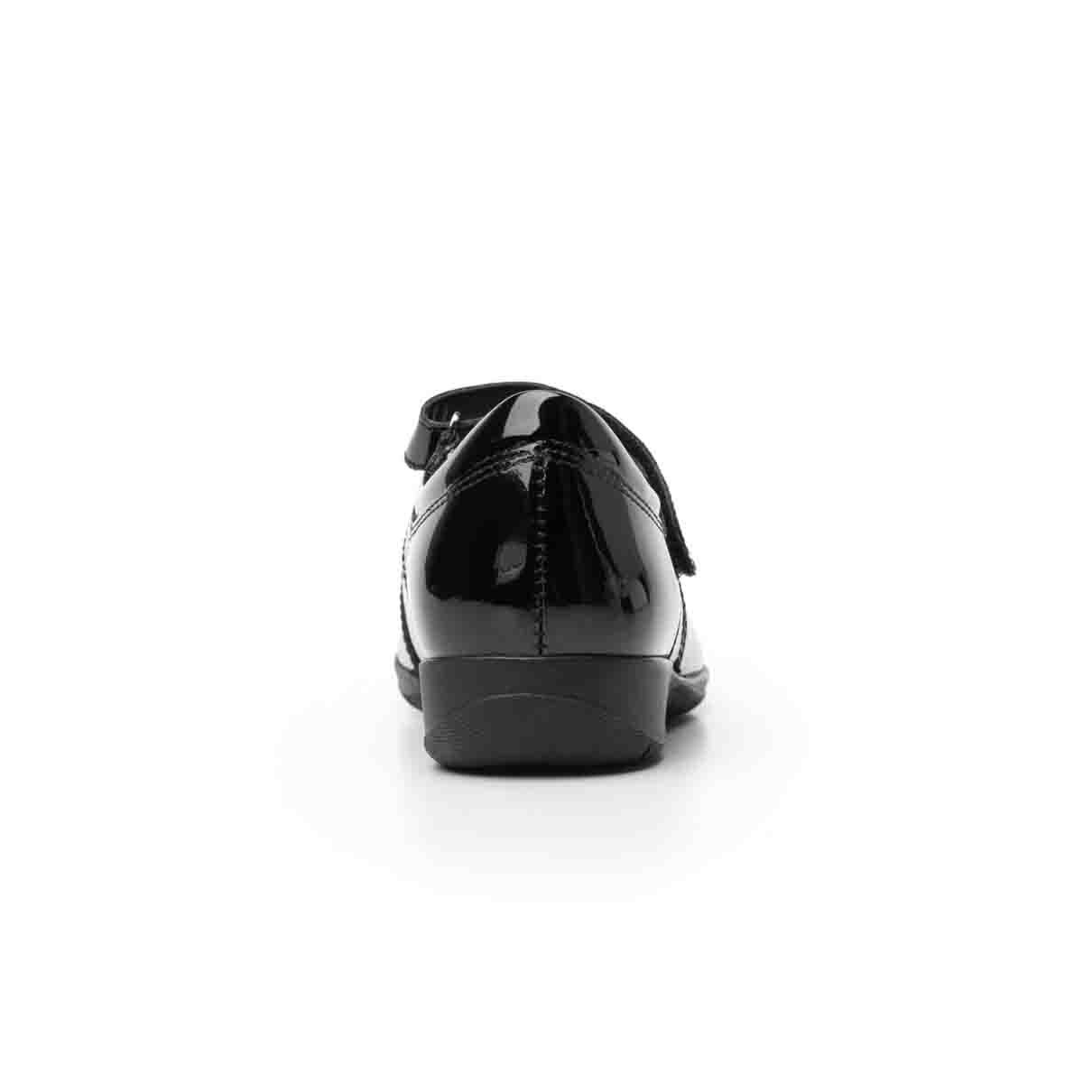 Zapato Escolar Color Charol Negro Flexi para Niña