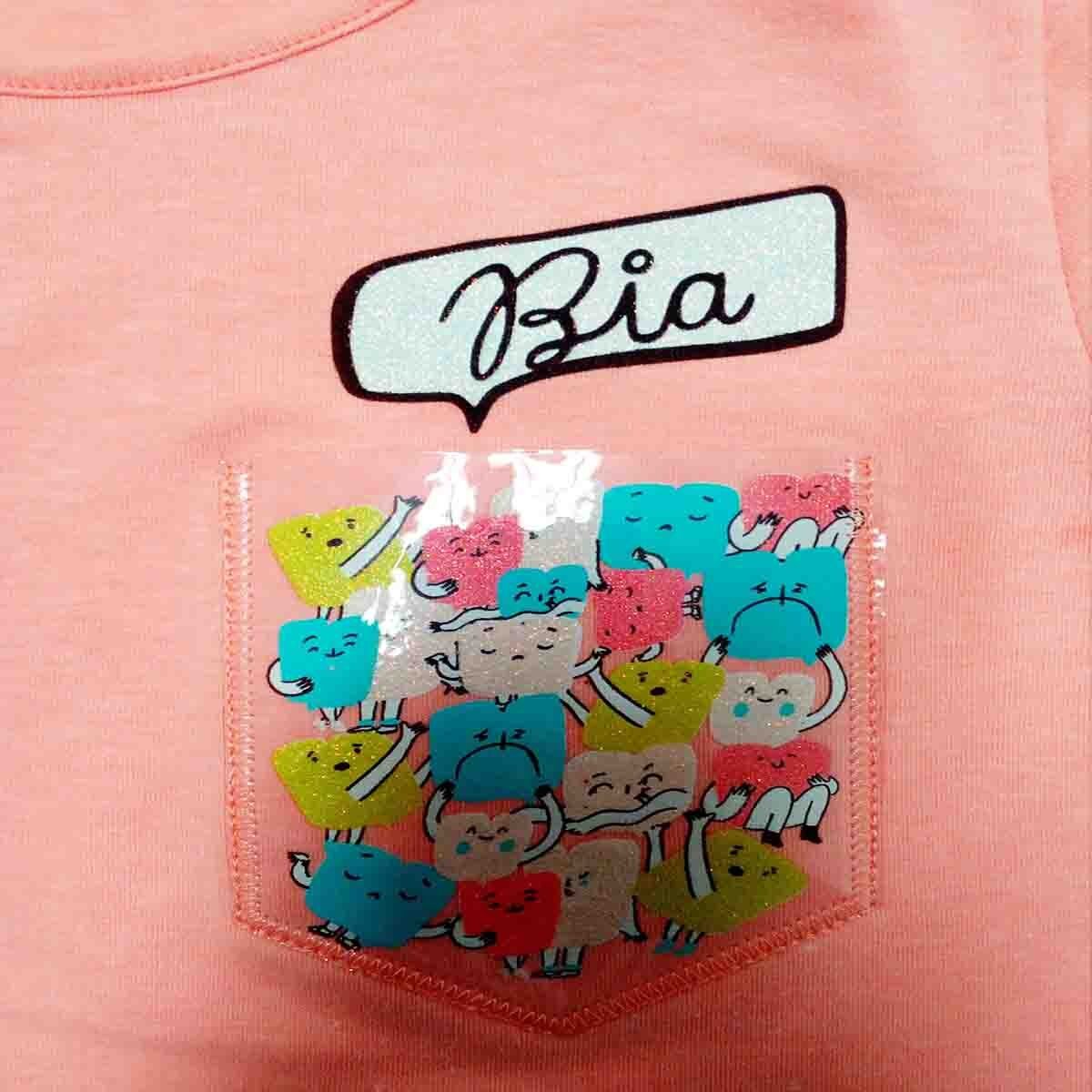 Playera con Bolsa Estampada Bia para Niña