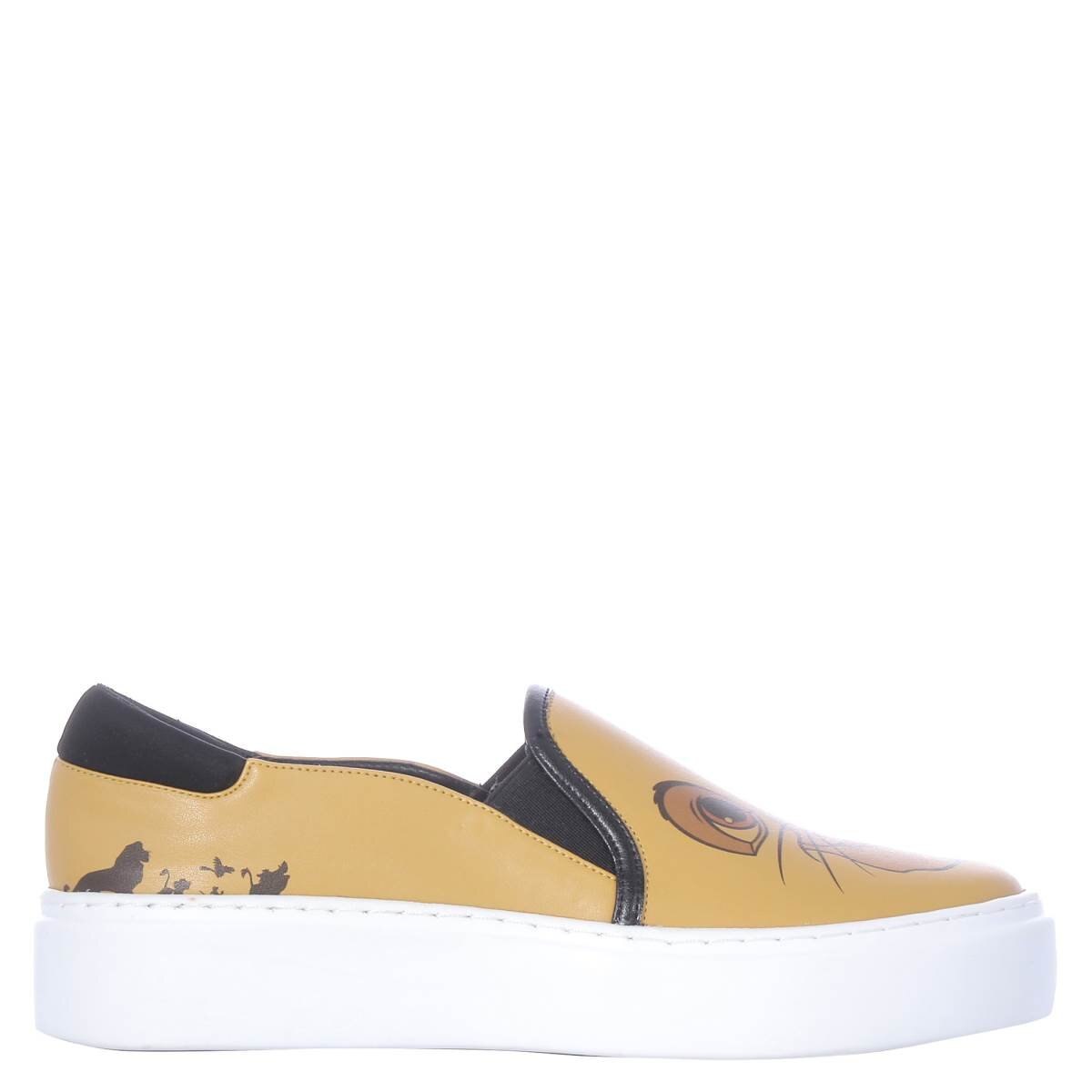 Tenis el Rey León Slip On Mostaza Colección W Capsule