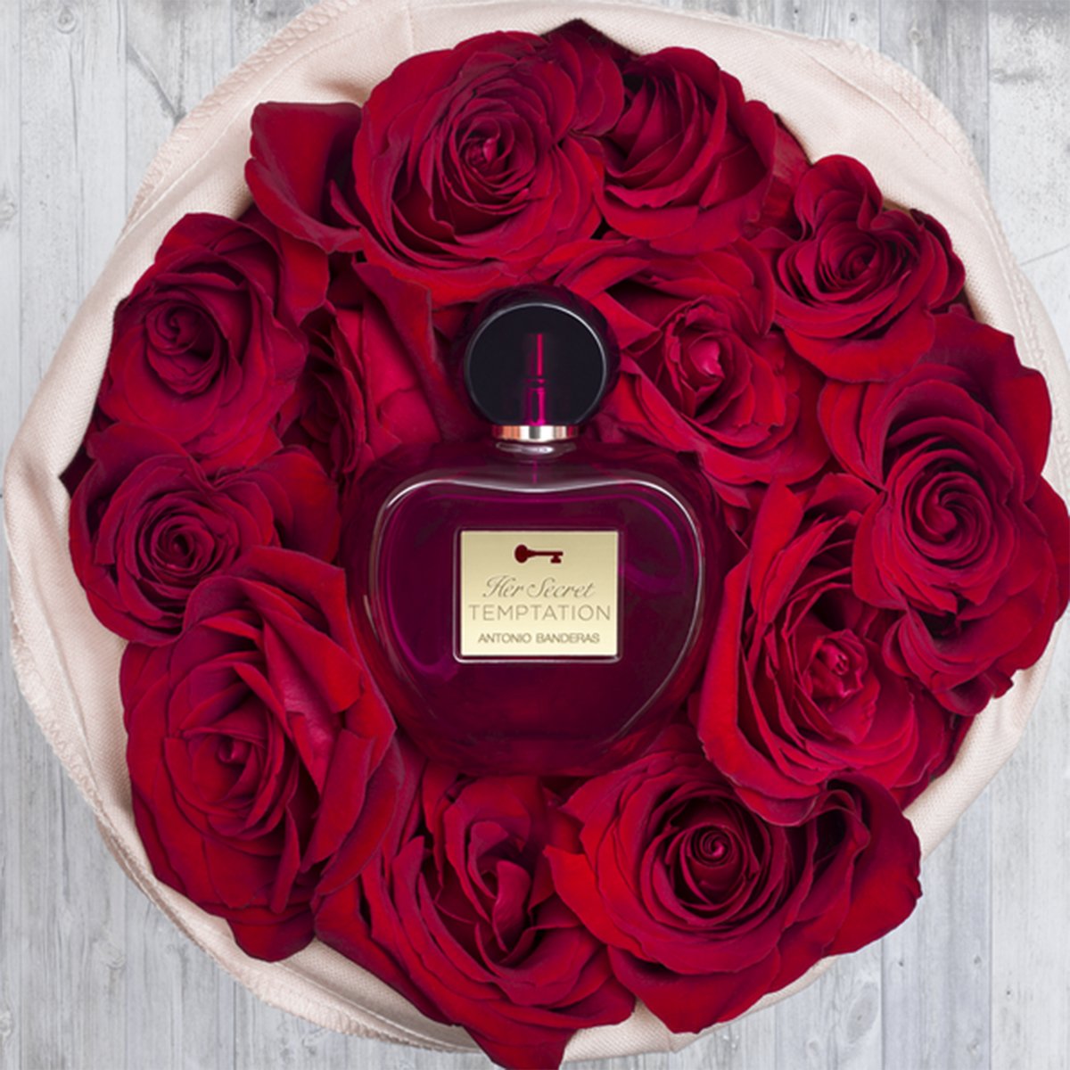 Estuche para Dama Antonio Banderas Her Secret Temptation Edt 80Ml + Bodylotion 75Ml