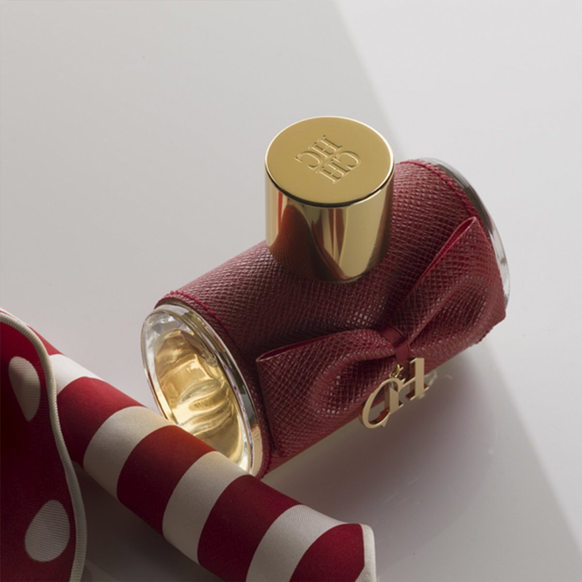 Estuche para Dama Carolina Herrera, Cht Privé Edt 80Ml + Bodylotion 100Ml