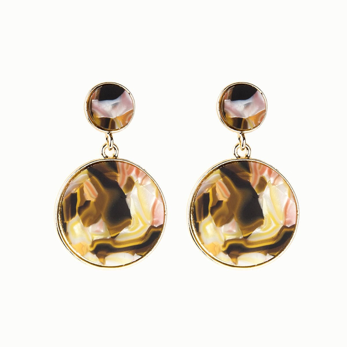 Aretes Círculos Plásticos Café Wonder Charms