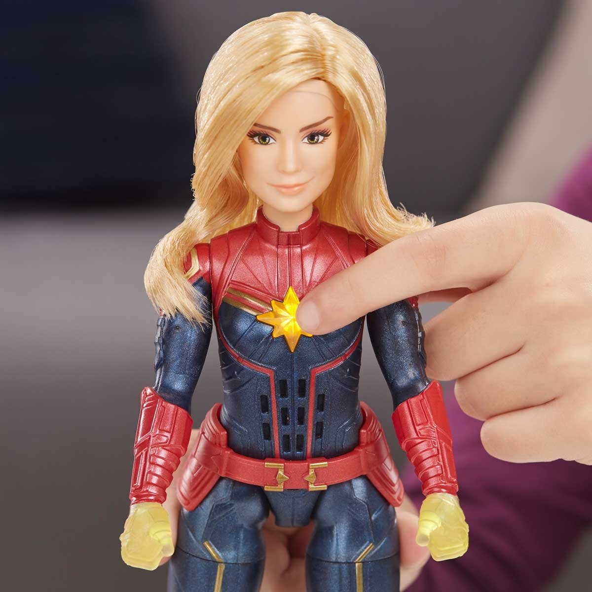 barbie capitana marvel