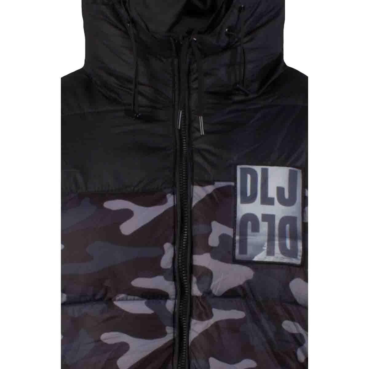 Chaleco con Hoodie Desmontable Dry Laundry Japan