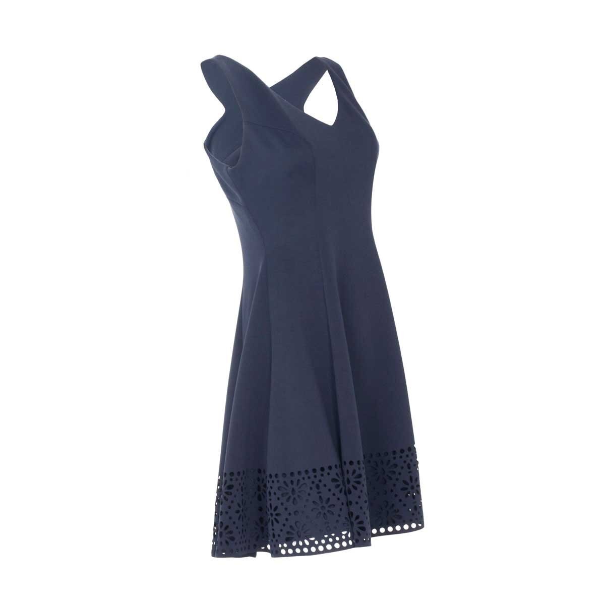 Vestido Escote V Y Calado Del Ruedo Noshe