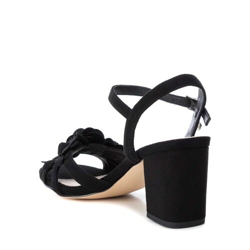 Sandalia Negra con Tacón y Pulsera Xti