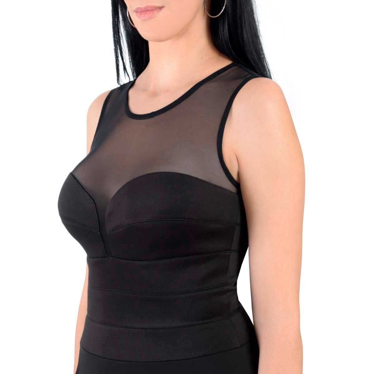 Vestido con Transparencia