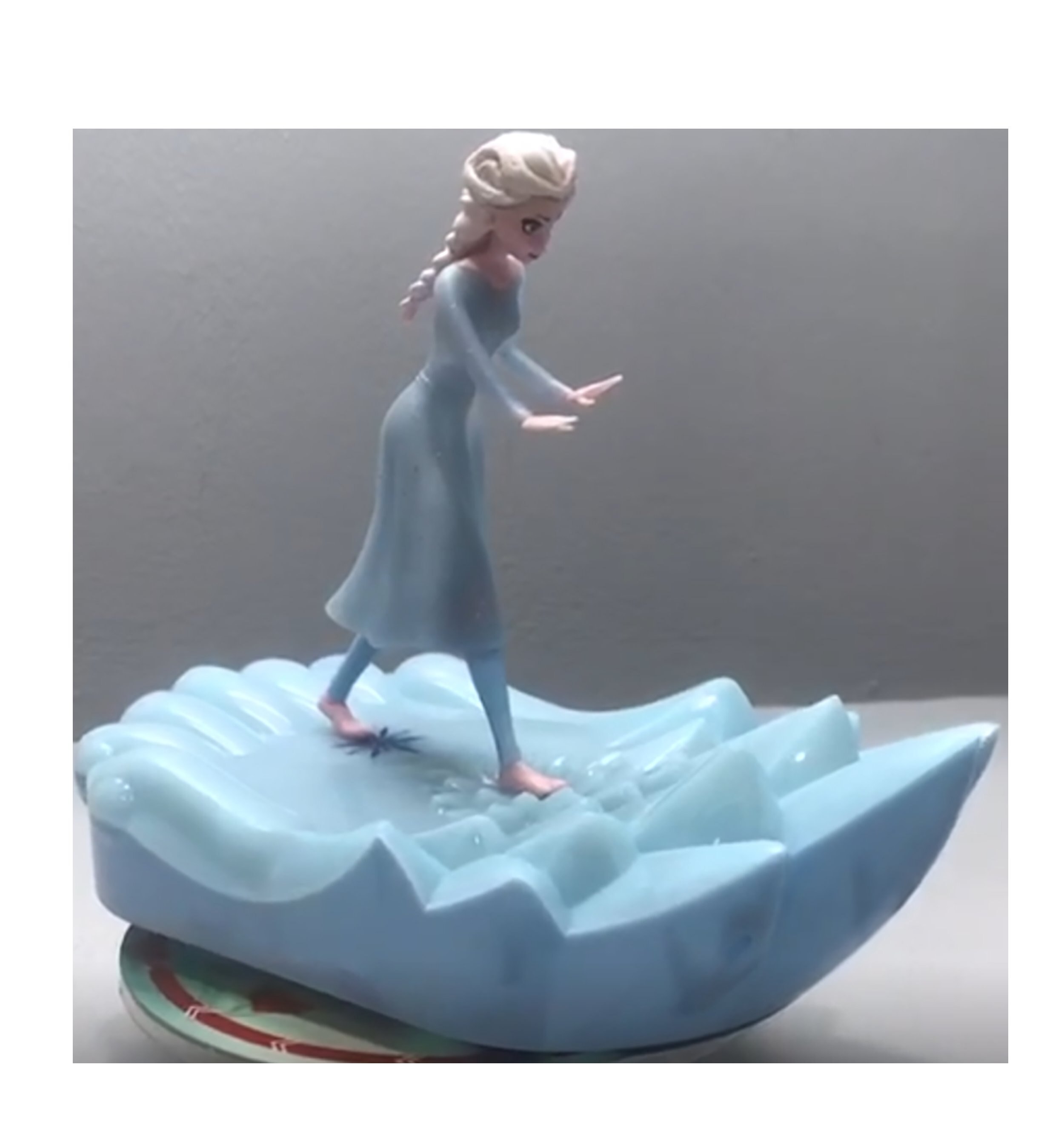 Radio Control Frozen II Pat Avenue