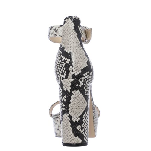 Sandalia Color Carne con Pulsera en Tobillo Nine West