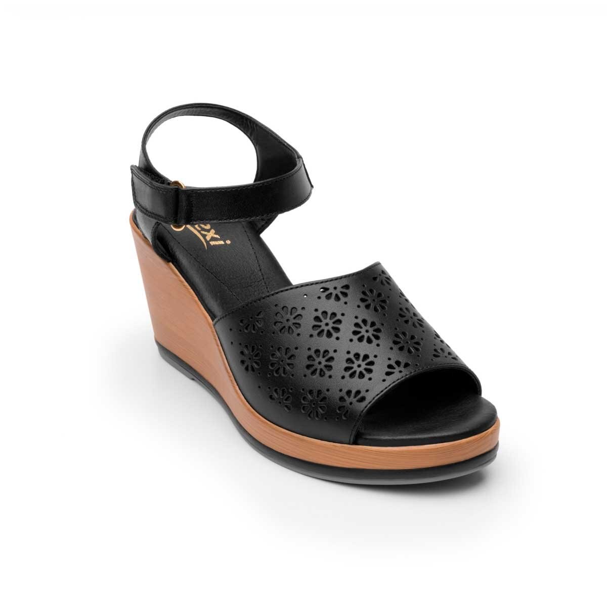 Sandalia Negra con Tira Ancha Flexi