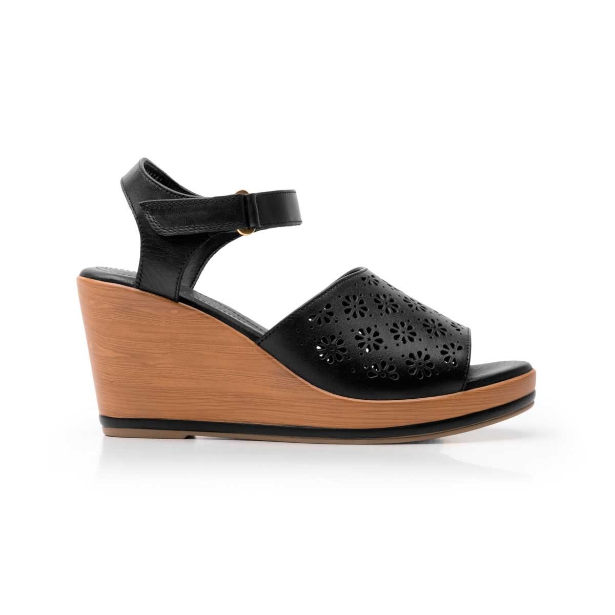 Sandalia Negra con Tira Ancha Flexi
