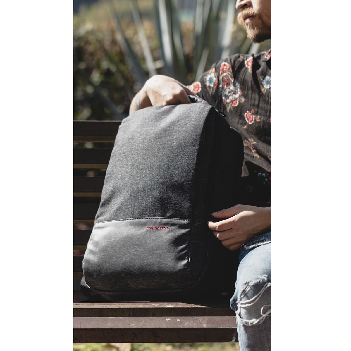 Mochila Portalaptop 15.6" Phoenix Gris- Negro Cool Capital