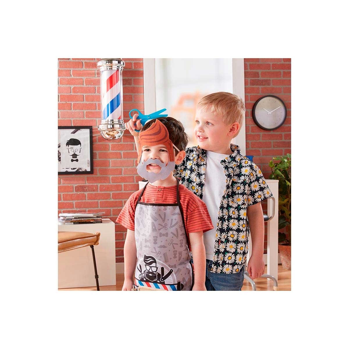 Juguete Infantil Barbería de Peinado y Corte Fisher-Price