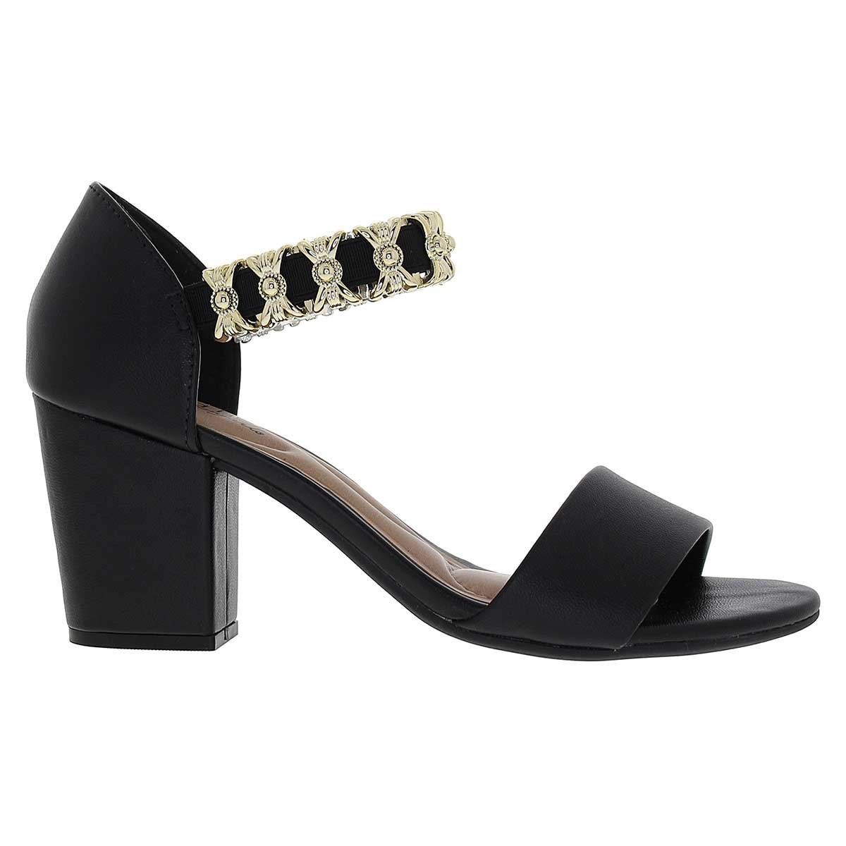 Sandalia Negra con Tacón Y Pulsera Beira Rio