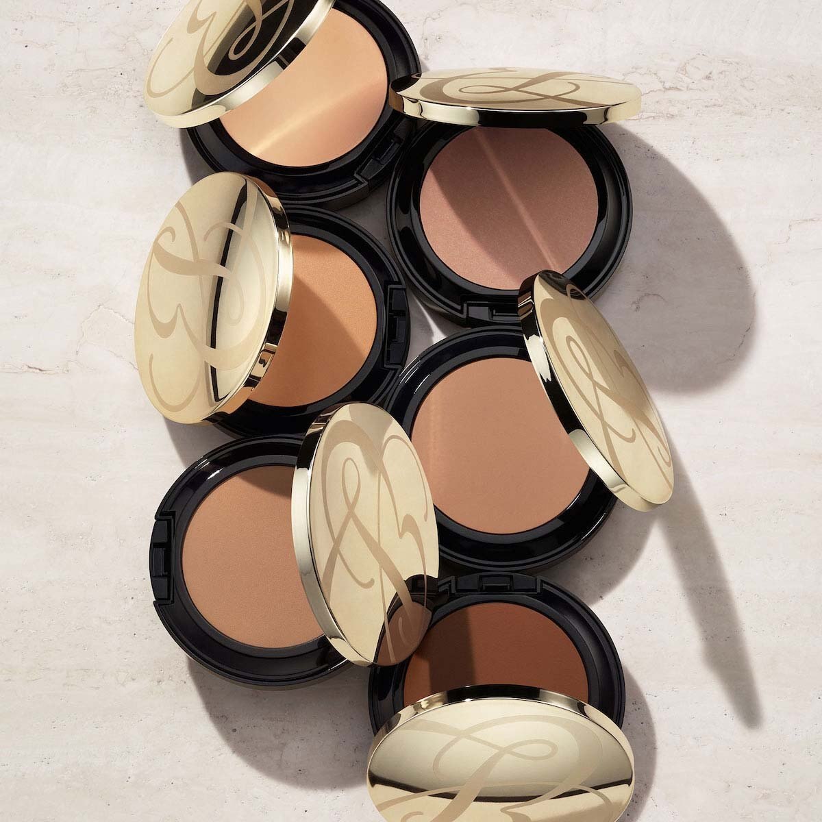 Polvo Estée Lauder Double Wear 2C2 Pale Almond