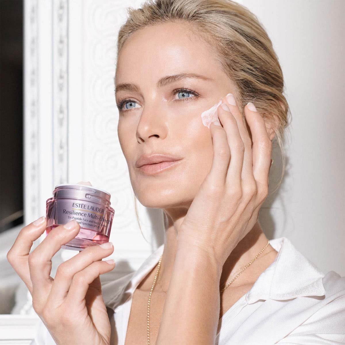 Crema para Rostro Estée Lauder Resilience Lift Day