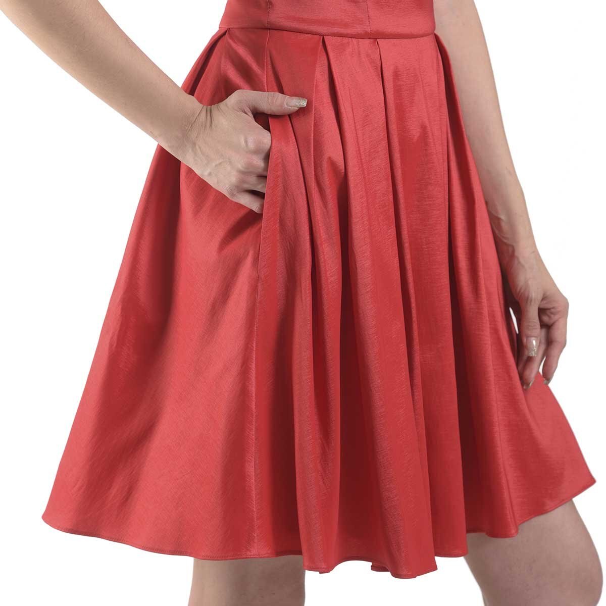 Vestido Corto de Tafeta Nikki Italy