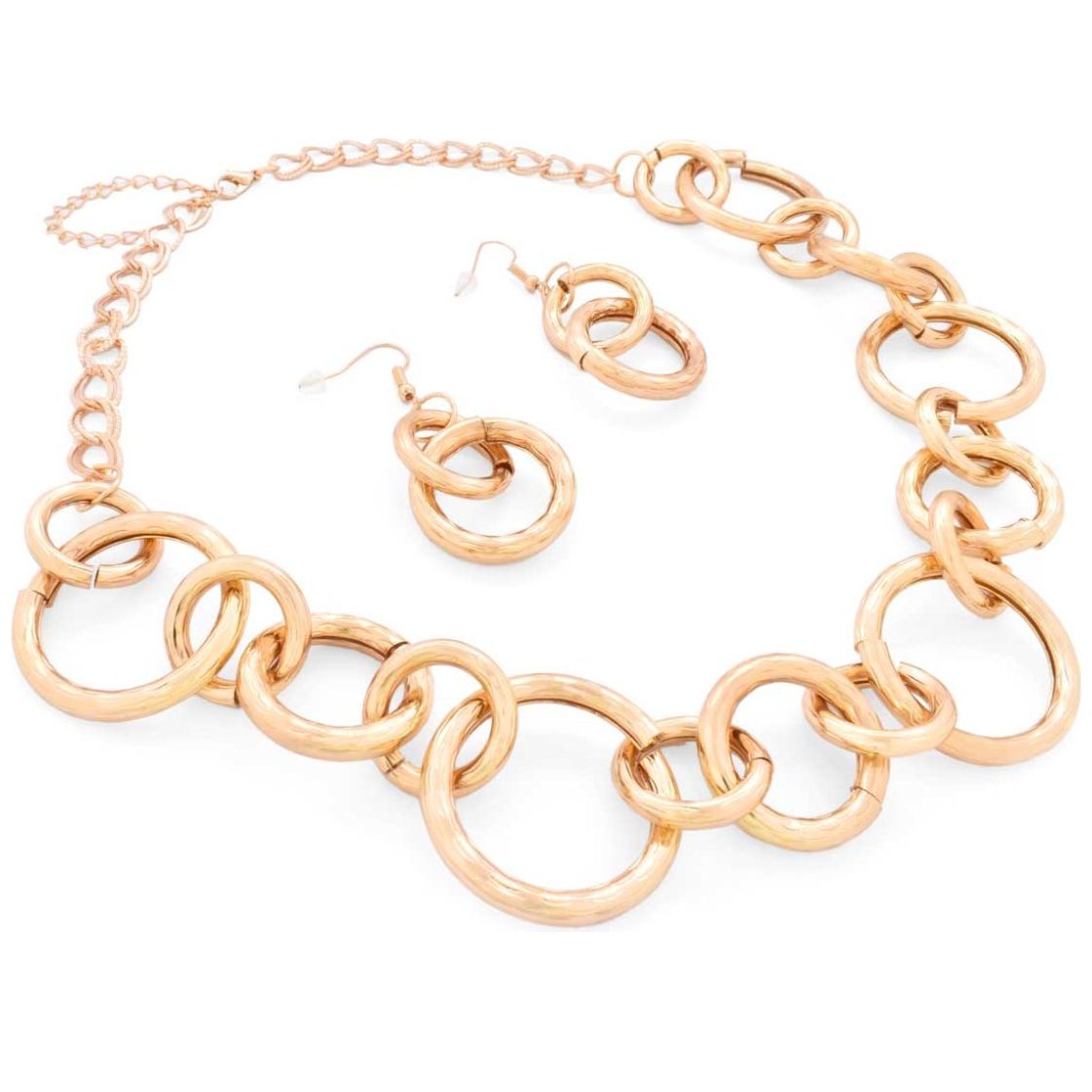 Juego de Aretes Y Collar en Acabado Dorado C2C
