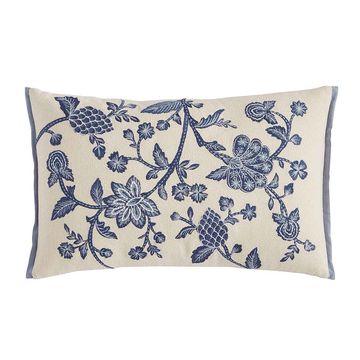 Cojín Indigo Floral Lum Pier 1 Imports
