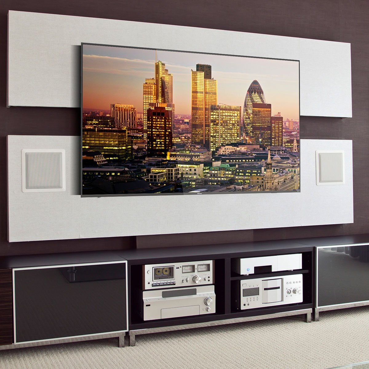 Pantalla 75" Uhd Roku 75R6Fm Hisense