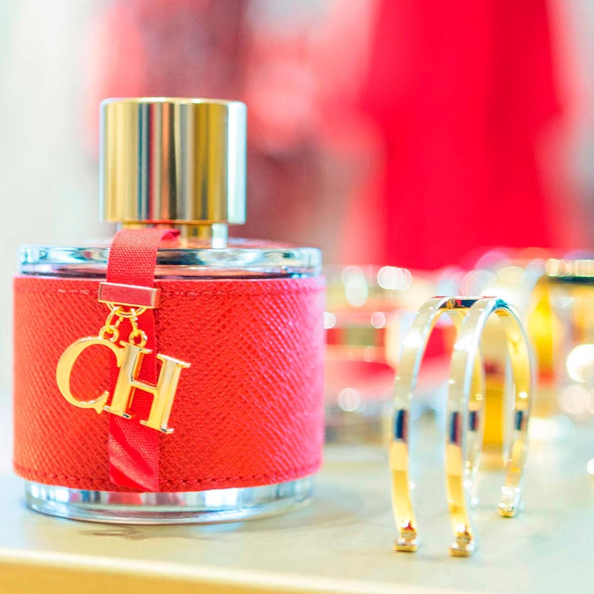 Estuche fragancia para dama carolina herrera ch 100ml + body lotion