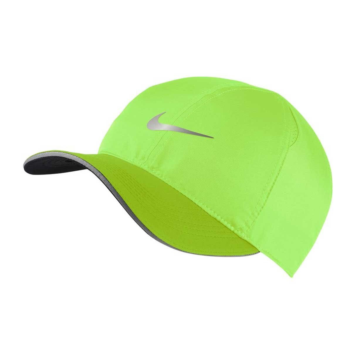 gorras amarillas nike