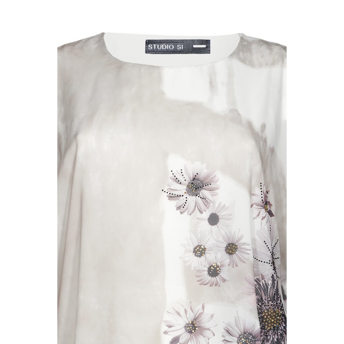 Blusa para Dama Manga Corta Aplicación al Frente Studio si