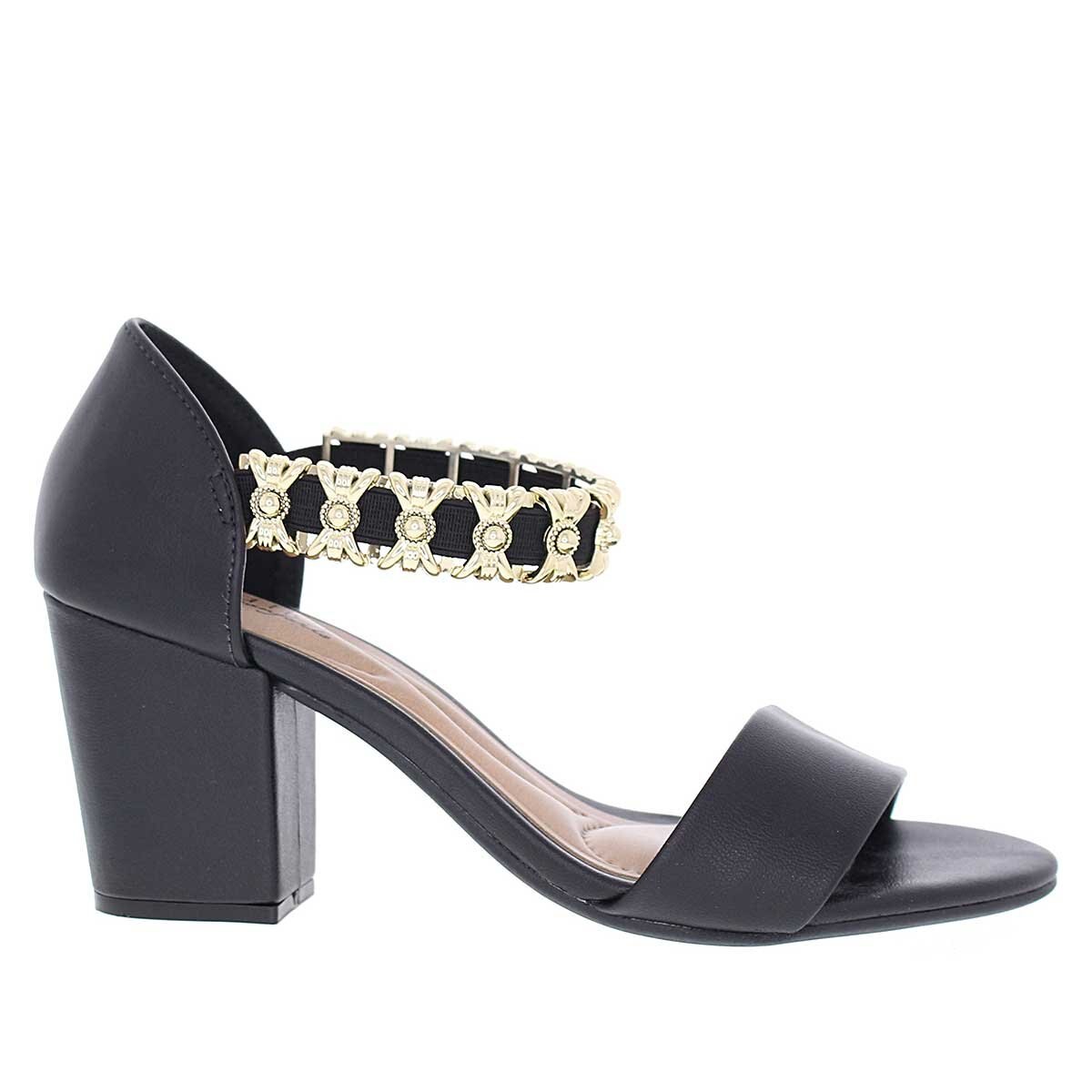 Sandalia Negra con Tacón Y Pulsera Beira Rio