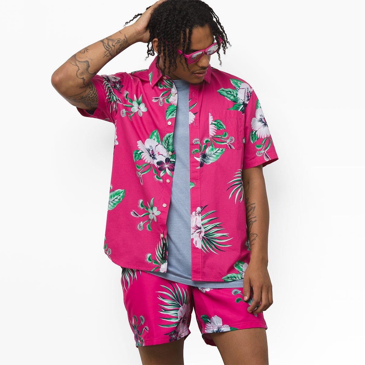 Camisa Rosa Manga Corta con Estampado de Flores para Caballero Vans