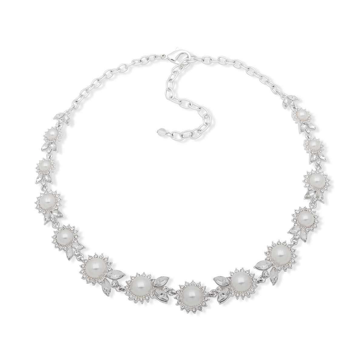Collar Plateado con Cristal Color Claro Y Perlas Formando Girasoles You\'re Invited