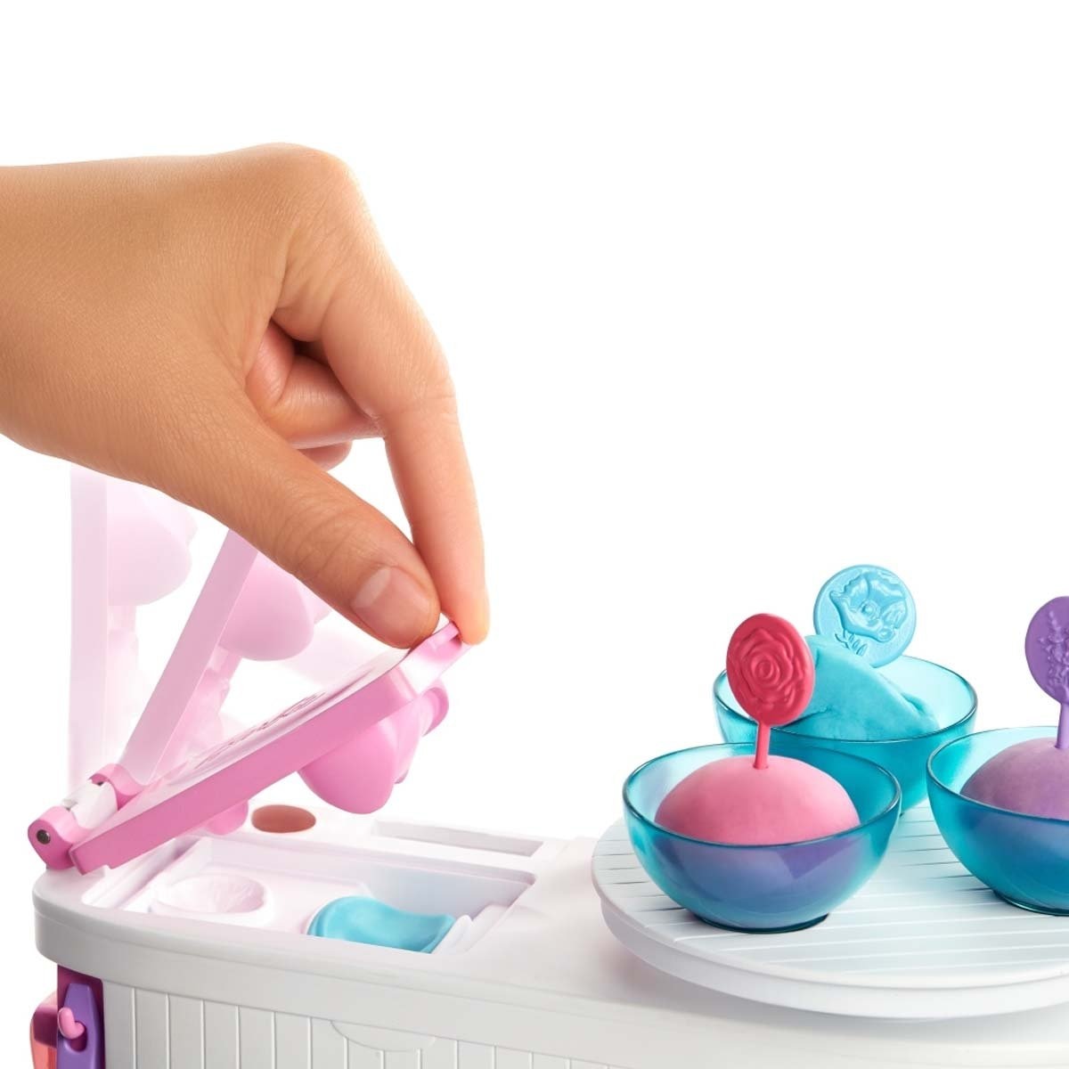 Barbie Fashionista Muñeca Spa de Lujo