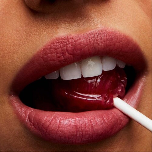 Lipstick MAC Powder Kiss Stay Curious